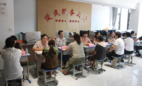 家庭教育心連心，公益咨詢暖萬家——鄭州市教育局關工委家庭教育公益咨詢活動走進惠濟區(qū)弓寨黨群服務中心